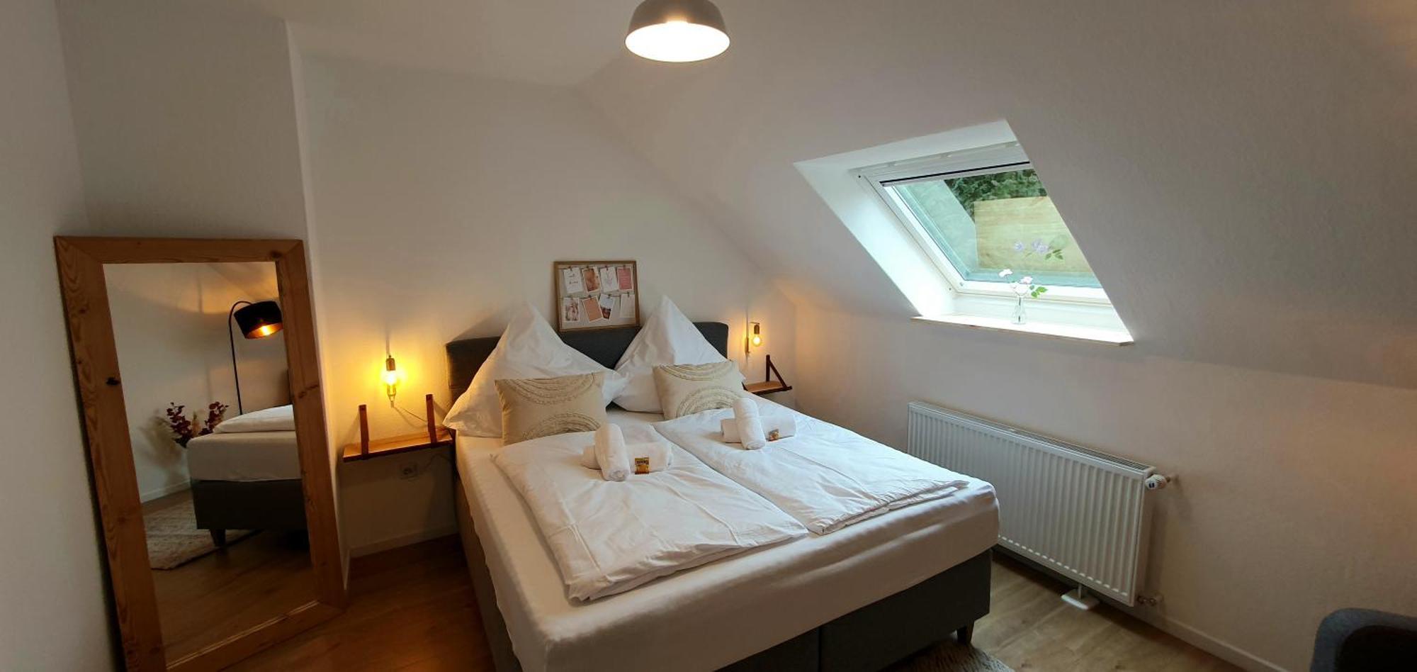 Citychalet- 73M2-Boxspringbett-Neu Renoviert-Kueche-Sehr Ruhig Bochum Exterior photo